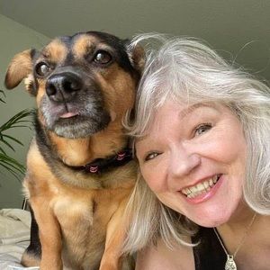 Meet your Posher, Linda